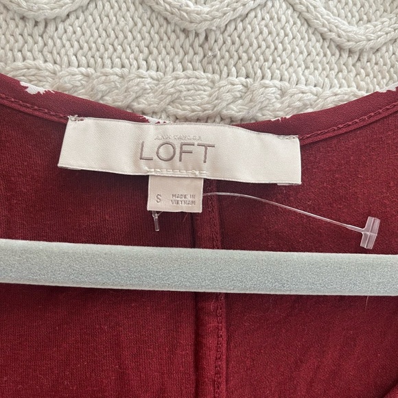 LOFT Dark Burgundy Sleeveless Polka Dot Pattern Blouse Women’s Size Small - Picture 12 of 12